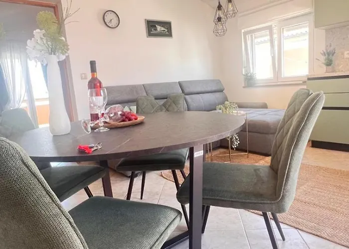 Mint Bellavista Апартаменты Вир