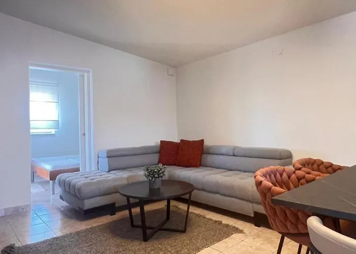 Mint Bellavista Апартаменты *