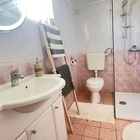 Apartment Mint Bellavista Vir