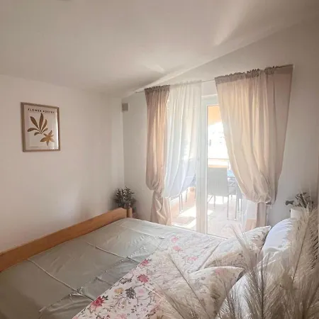 Mint Bellavista *